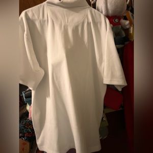 Georgia White short sleeve shirt.